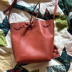 Mansur Gavriel Women's Tan Leather Bucket Bag